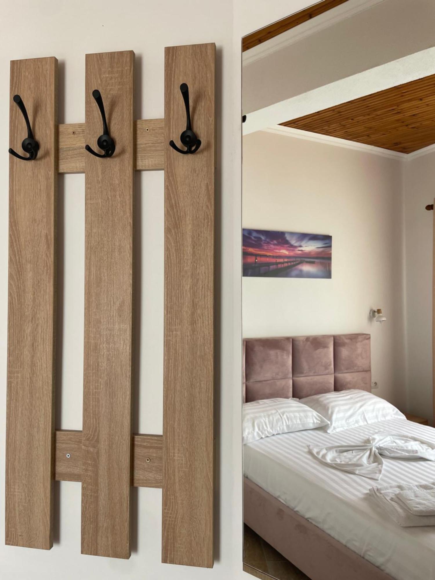 Enma Rooms Krujë Exterior foto