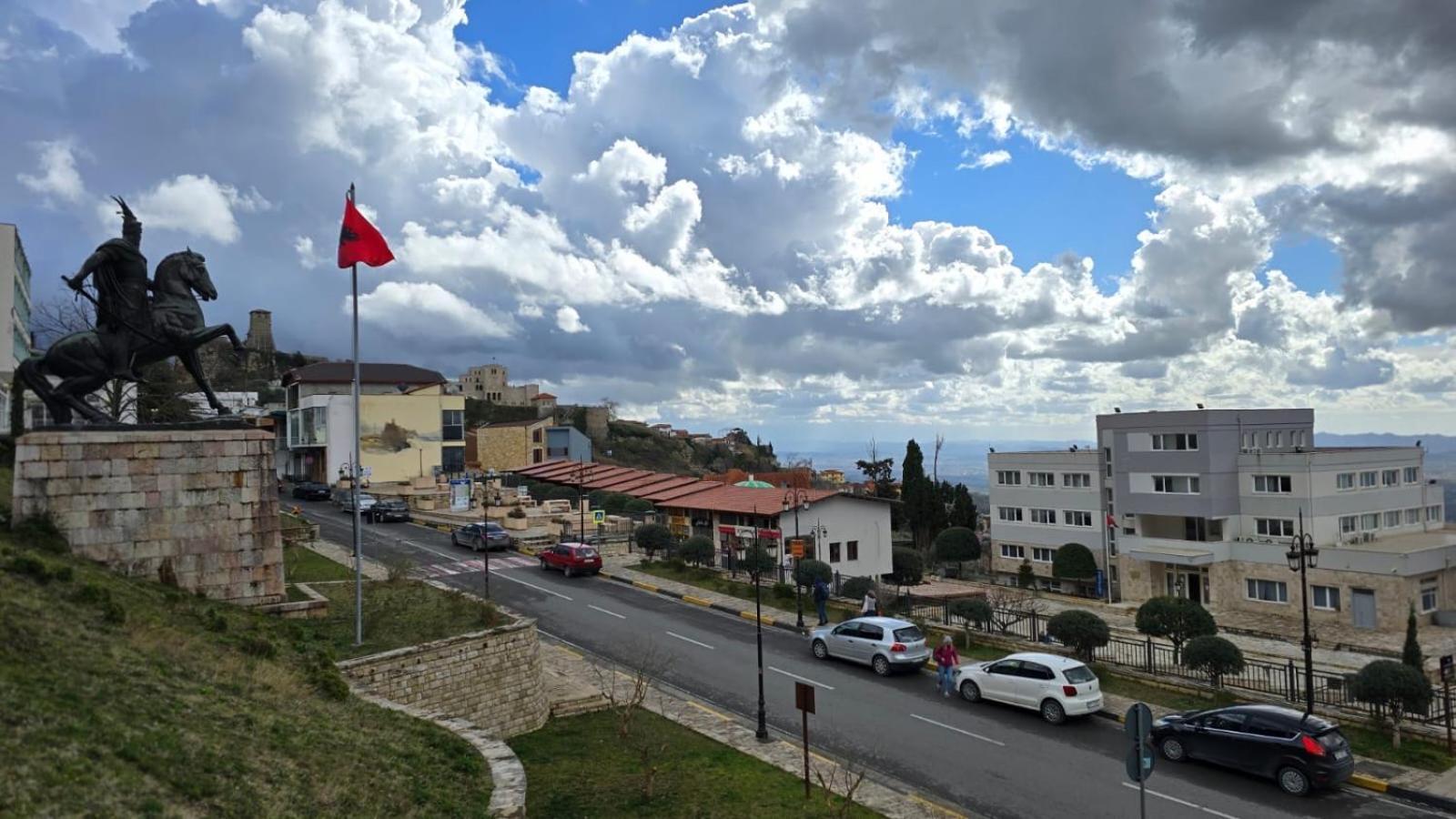 Enma Rooms Krujë Exterior foto