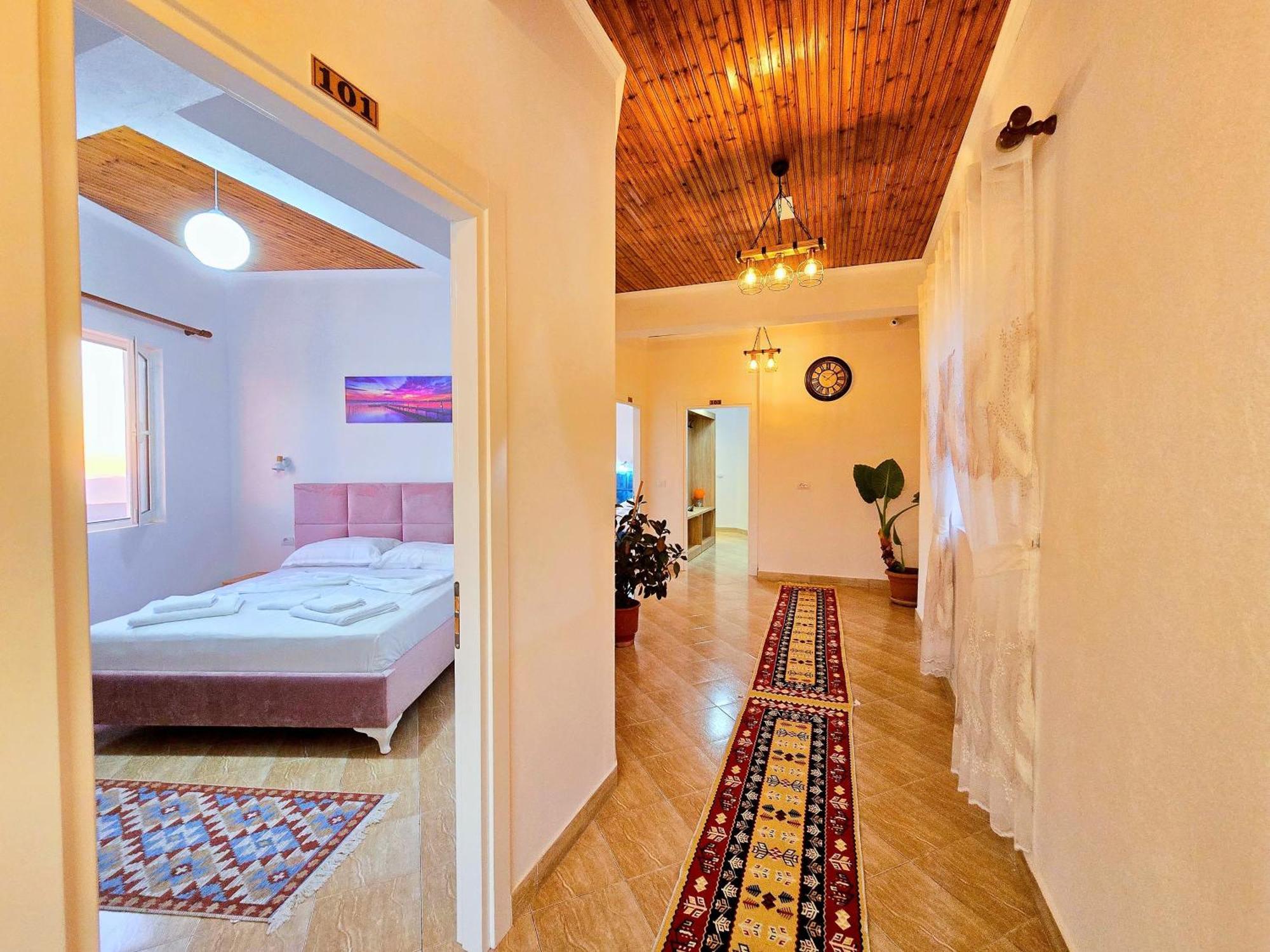 Enma Rooms Krujë Exterior foto